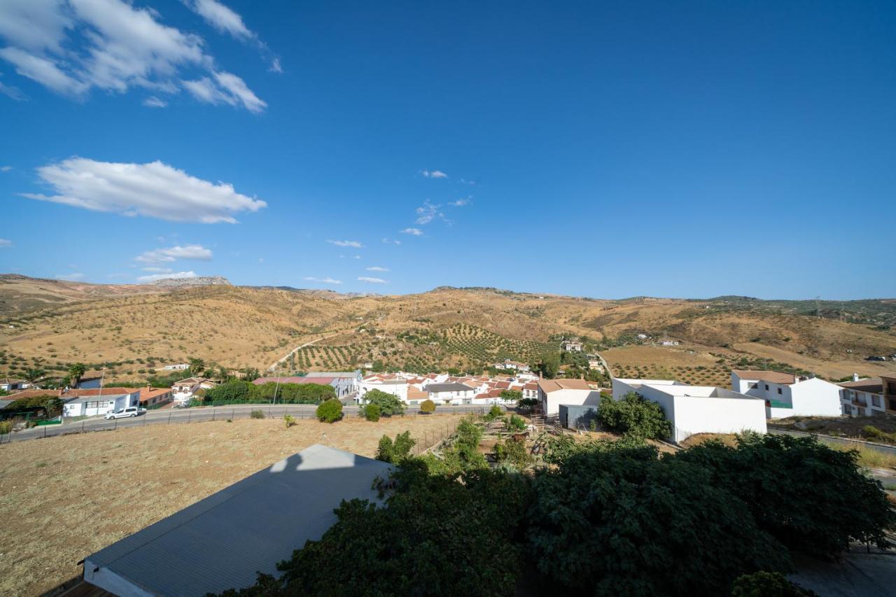 Vista A La Sierra Pensión